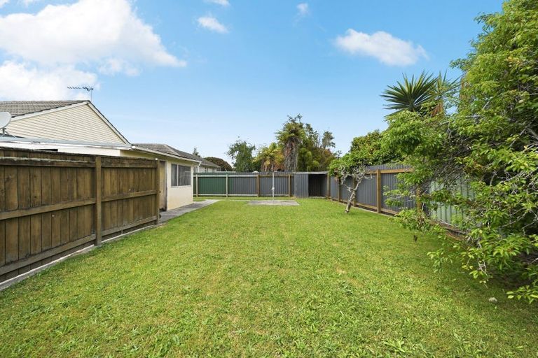 Photo of property in 32 Croall Crescent, St Andrews, Hamilton, 3200