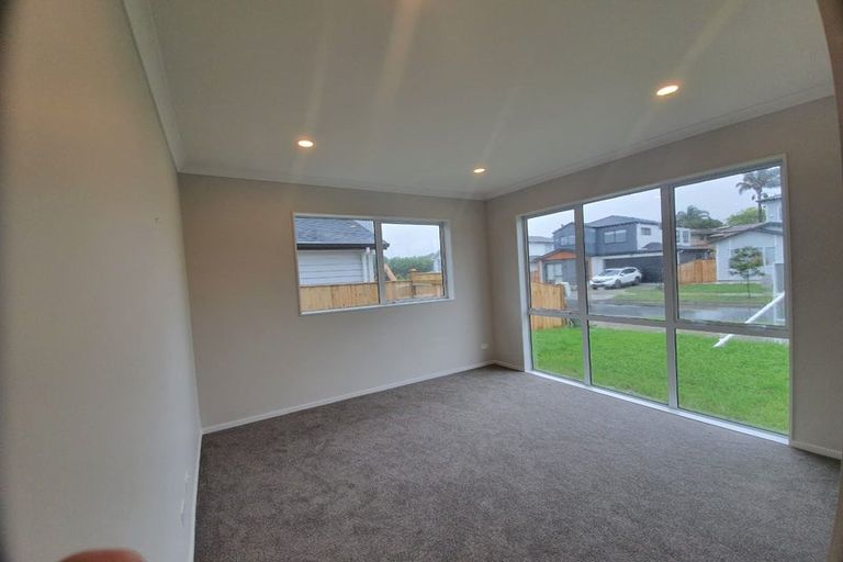 Photo of property in 14 Francesco Drive, Karaka, Papakura, 2113
