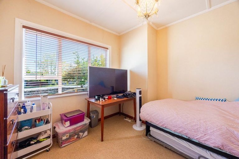 Photo of property in 1 Ruataniwha Street, Waipukurau, 4200
