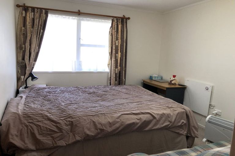 Photo of property in 44 Hazlewood Avenue, Karori, Wellington, 6012