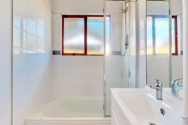 Photo of property in 111a Sherwood Street, Bellevue, Tauranga, 3110