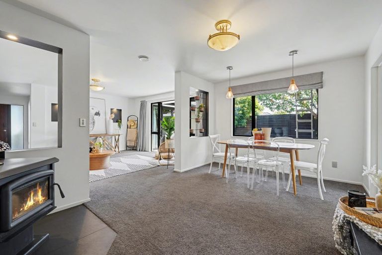 Photo of property in 7 Baltic Place, Northwood, Christchurch, 8051