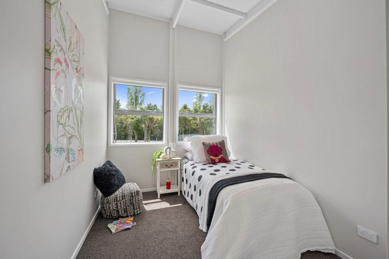 Photo of property in 28 Drinnan Road, Waitoki, Kaukapakapa, 0871