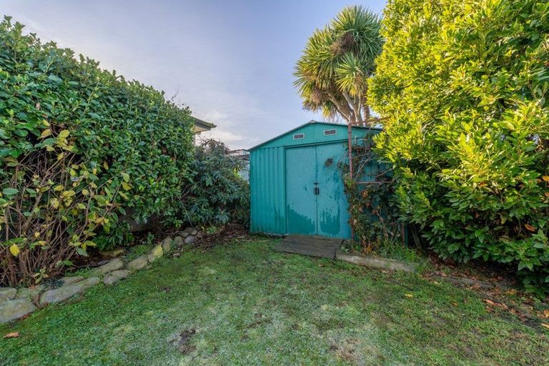 Photo of property in 14 Cambridge Street, Kensington, Timaru, 7910