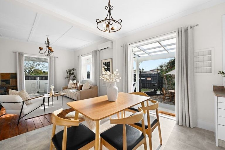 Photo of property in 1 Winter Street, Fairfield, Hamilton, 3214