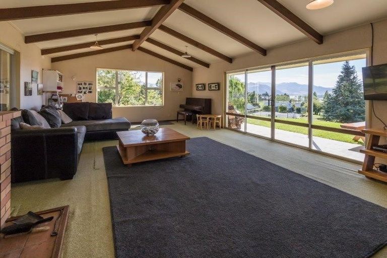 Photo of property in 219 Mount Aspiring Road, Wanaka, 9305