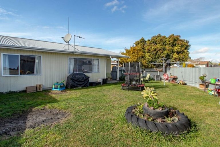 Photo of property in 59/1 Lanark Crescent, Tamatea, Napier, 4112