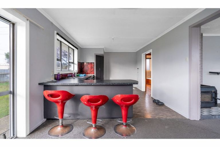 Photo of property in 22 Dunbeath Crescent, Kew, Invercargill, 9812