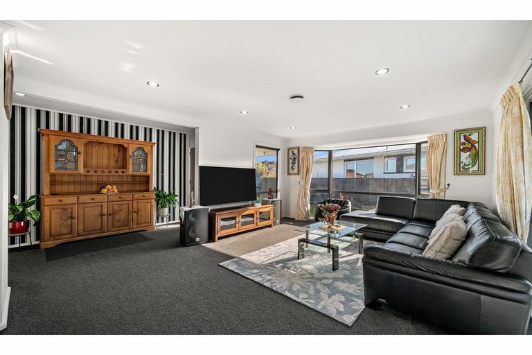 Photo of property in 46 Denise Crescent, Hornby, Christchurch, 8042