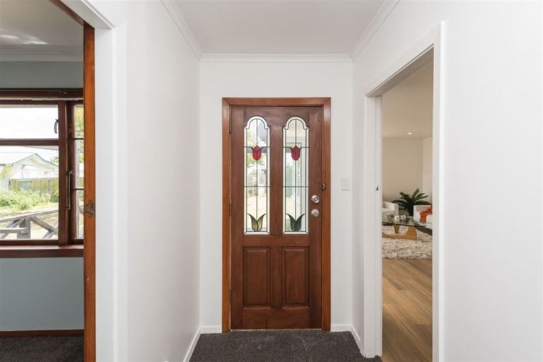 Photo of property in 7 Winnipeg Place, Wainoni, Christchurch, 8061