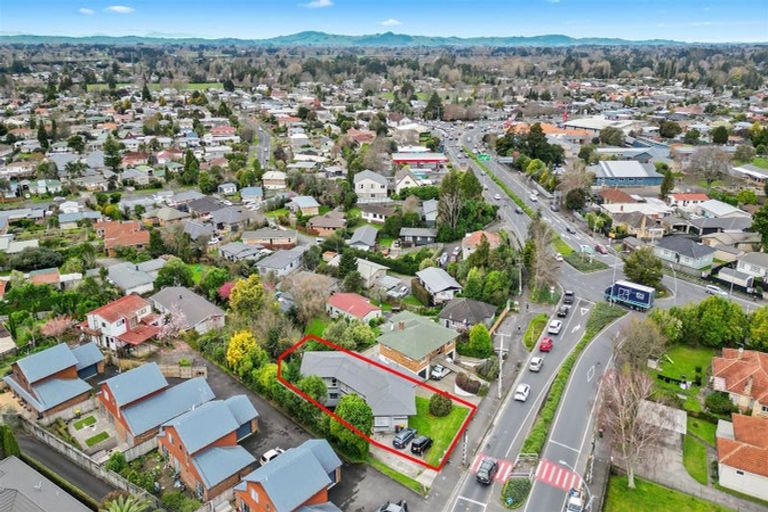 Photo of property in 191 Cambridge Road, Hillcrest, Hamilton, 3216