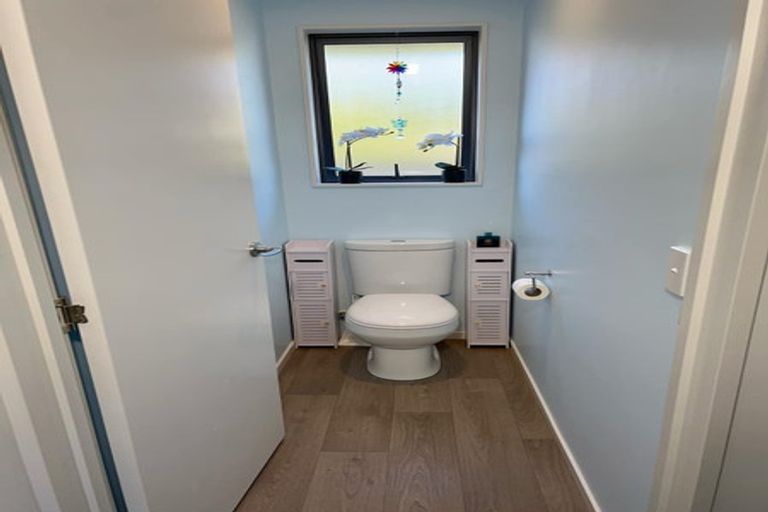 Photo of property in 28 Railway Terrace East, Glentunnel, Sheffield, 7673