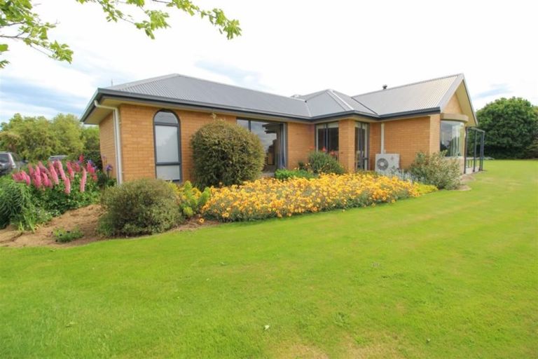 Photo of property in 631 Pleasant Point Highway, Levels, Timaru, 7975