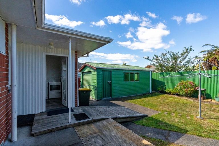 Photo of property in 58 Winchester Street, Levin, 5510