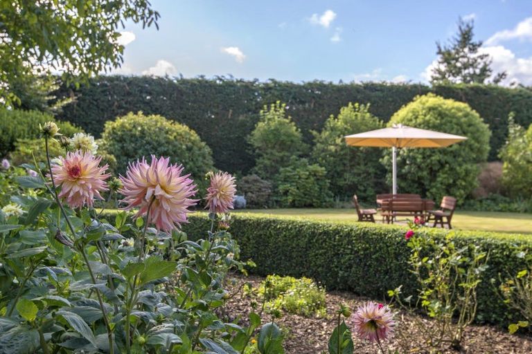 Photo of property in 15 Kowhai Drive, Darfield, 7510