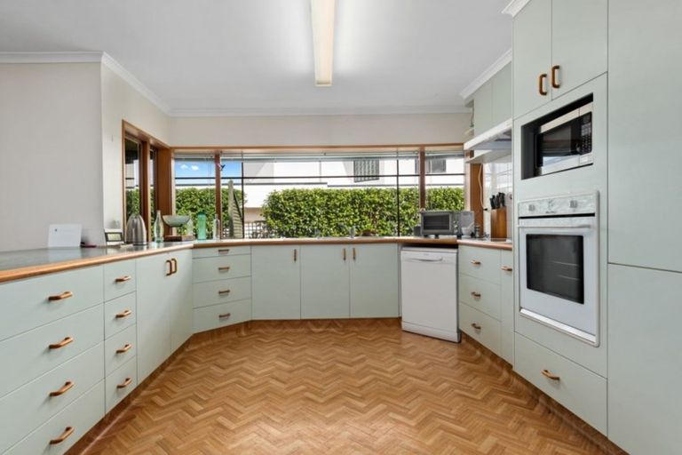 Photo of property in 4 Ashwood Grove, Omokoroa, 3114