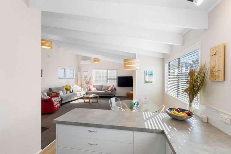 Photo of property in 106a Martin Road, Paraparaumu Beach, Paraparaumu, 5032