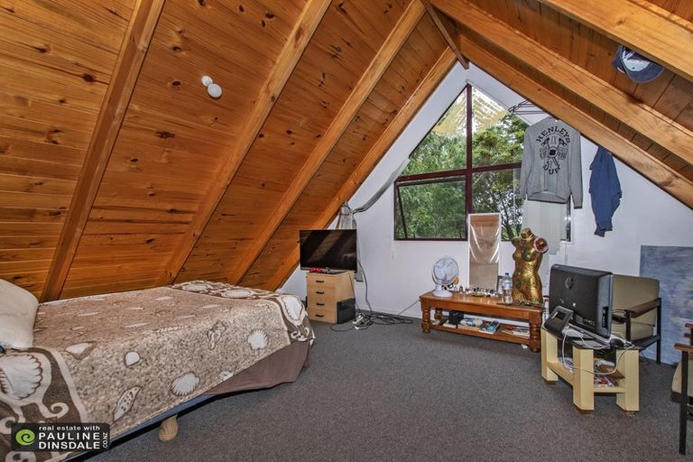 Photo of property in 84 Tudehope Road, Matarau, Kamo, 0185