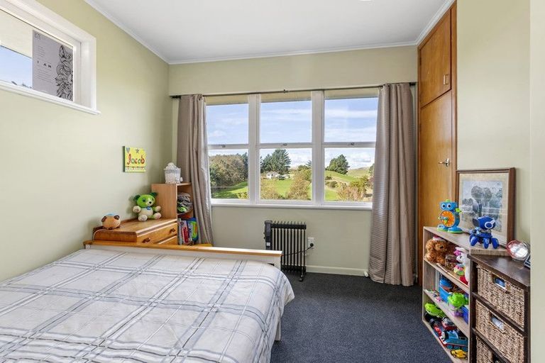 Photo of property in 24 Wrights Road, Raglan, 3295
