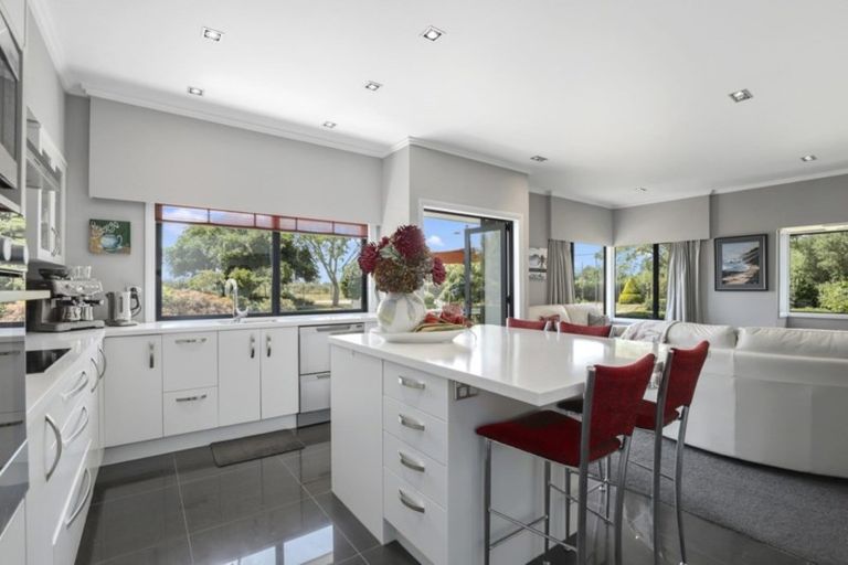 Photo of property in 9 Poto Lane, Newstead, Hamilton, 3286