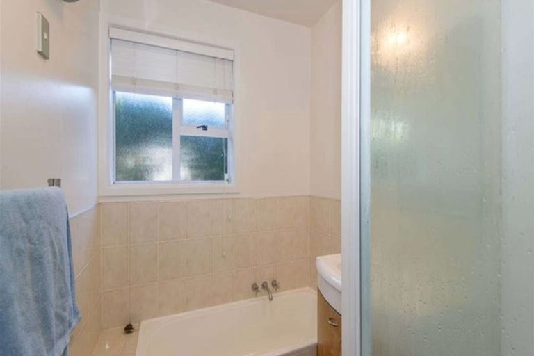 Photo of property in 18 Barlow Street, Ilam, Christchurch, 8041