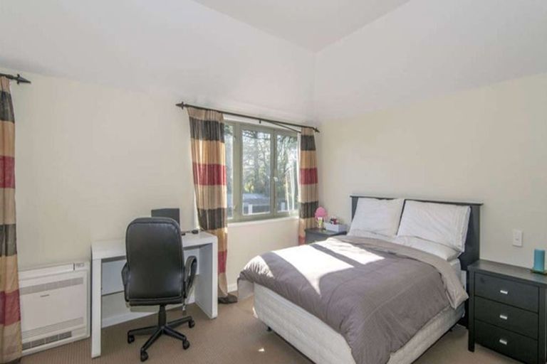 Photo of property in 18 Barlow Street, Ilam, Christchurch, 8041