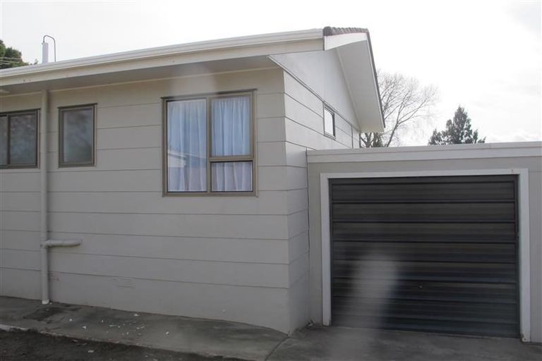 Photo of property in 1/17 Antalya Place, Manurewa, Auckland, 2102