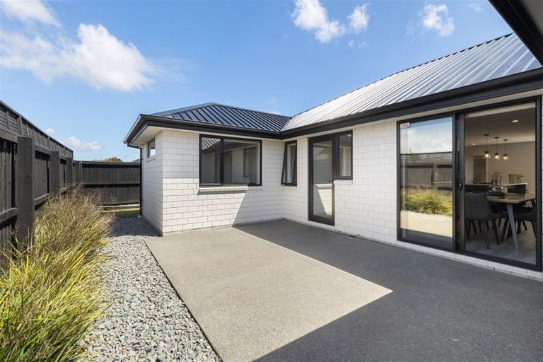 Photo of property in 22 Sorrel Gate, Halswell, Christchurch, 8025