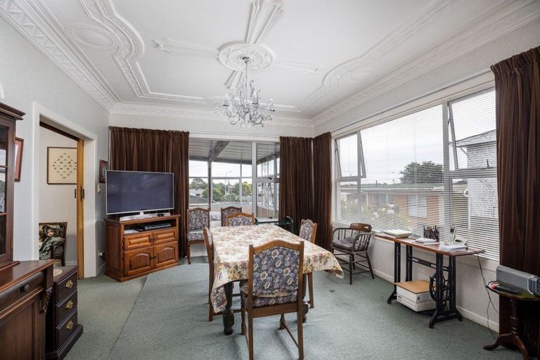 Photo of property in 7 Waimea Street, Westown, New Plymouth, 4310