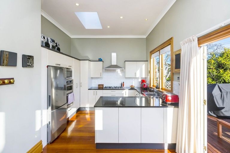 Photo of property in 5 Tama Street, Alicetown, Lower Hutt, 5010