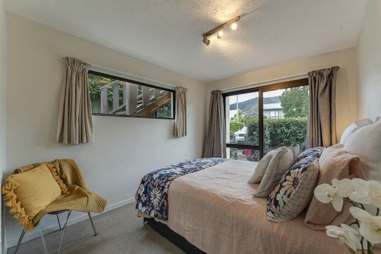 Photo of property in 18b Bracken Street, Arrowtown, 9302