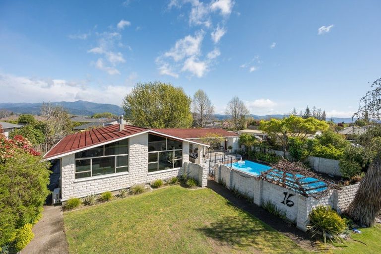 Photo of property in 16 Trewavas Street, Motueka, 7120