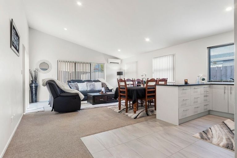 Photo of property in 44 Totara Meadows Court, Wiri, Auckland, 2104