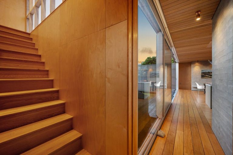 Photo of property in 19 Lagoon Way, Omaha, 0986