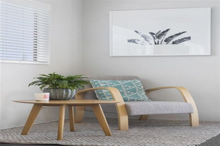 Photo of property in 1/8 Brookfield Road, Te Atatu Peninsula, Auckland, 0610