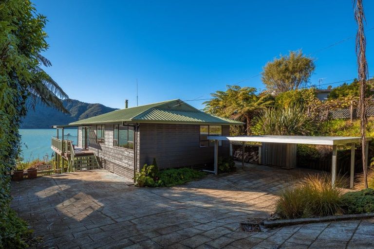 Photo of property in 2 Belvue Bay Road, Havelock, Picton, 7281