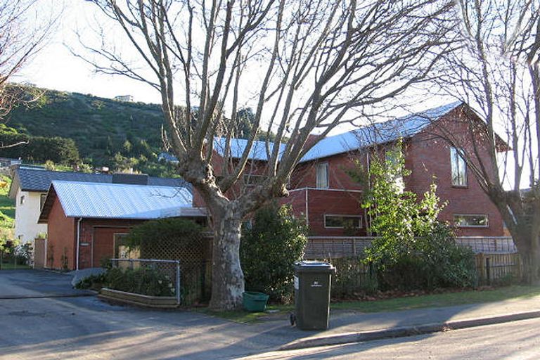 Photo of property in 8 Maurice Knowles Lane, Cashmere, Christchurch, 8022