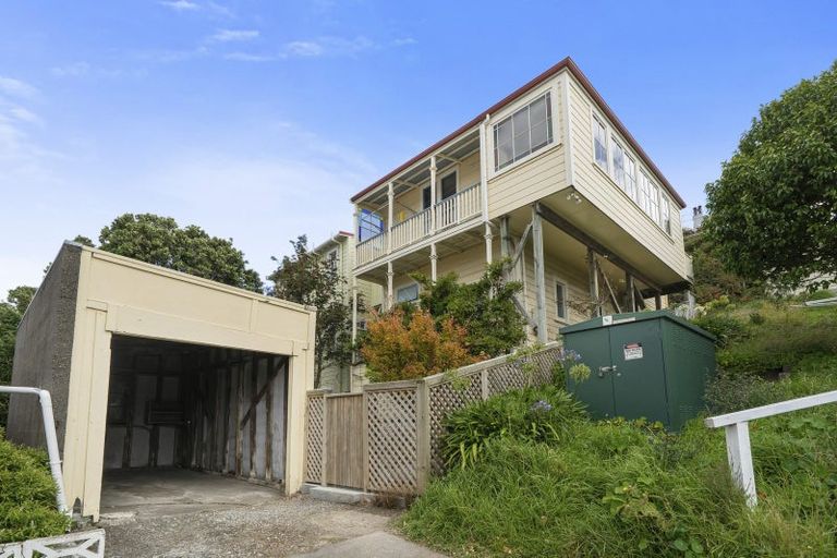 Photo of property in 133 Wallace Street, Mount Cook, Wellington, 6021