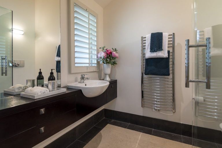 Photo of property in 13 Acmena Lane, Pakuranga, Auckland, 2010