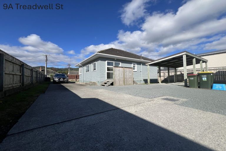Photo of property in 9 Treadwell Street, Naenae, Lower Hutt, 5011