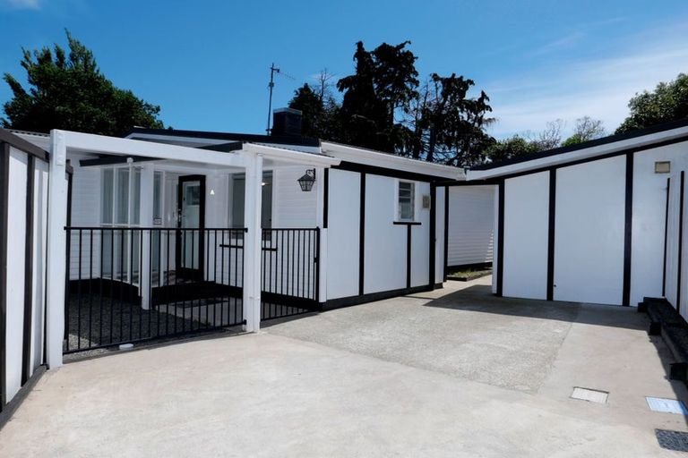 Photo of property in 130a Main Road North, Woodend, 7610