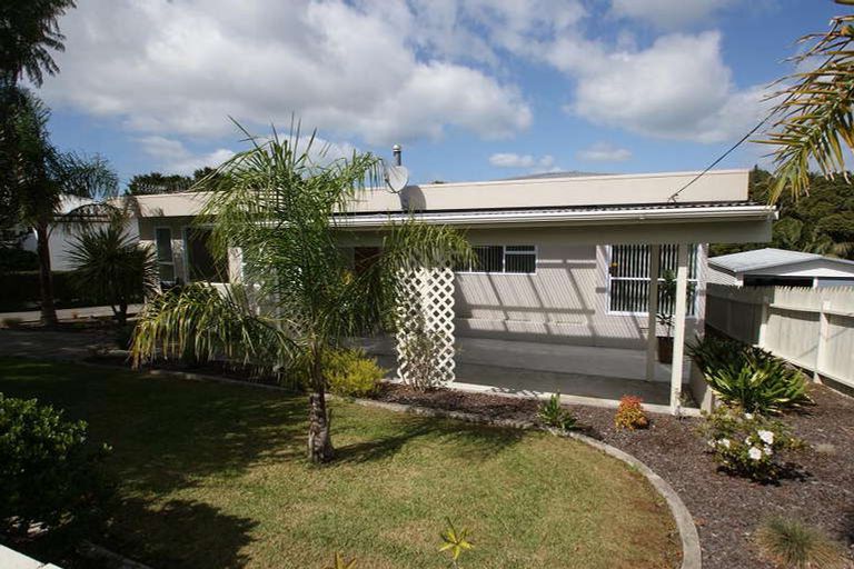 Photo of property in 25 George Point Road, Onerahi, Whangarei, 0110