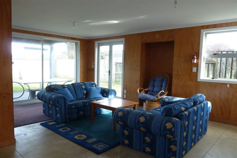 Photo of property in 176 Ocean Beach Road, Tairua, 3508