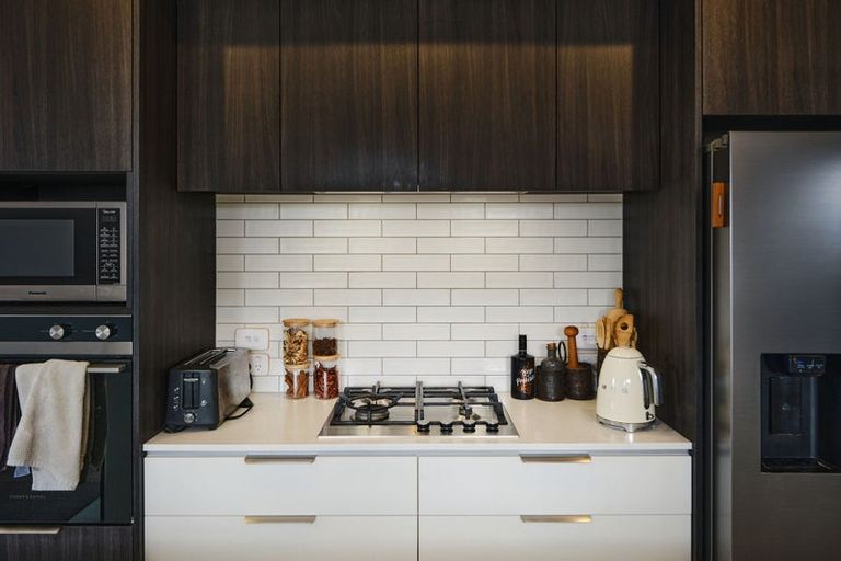 Photo of property in 104 Symes Drive, Red Beach, 0932