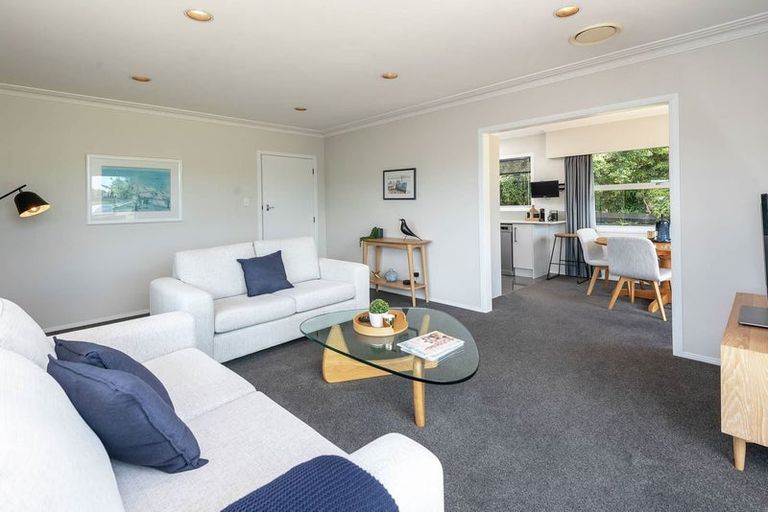 Photo of property in 11 Towra Place, Botany Downs, Auckland, 2010