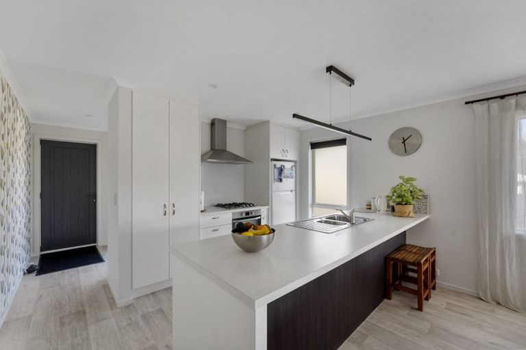 Photo of property in 2 Olivias Place, Stoke, Nelson, 7011