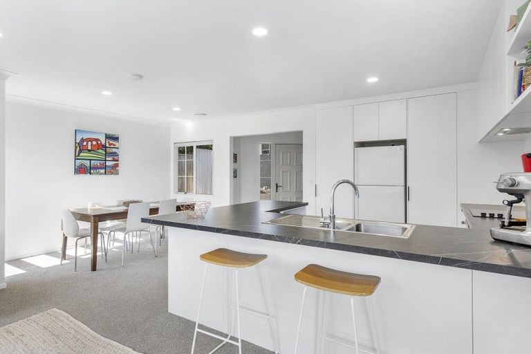 Photo of property in 34a Otumoetai Road, Judea, Tauranga, 3110