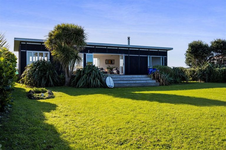 Photo of property in 32 Anglers Avenue, Warea, 4381