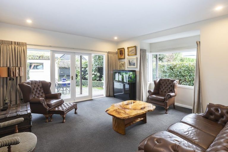 Photo of property in 36 Jacksons Road, Merivale, Christchurch, 8014