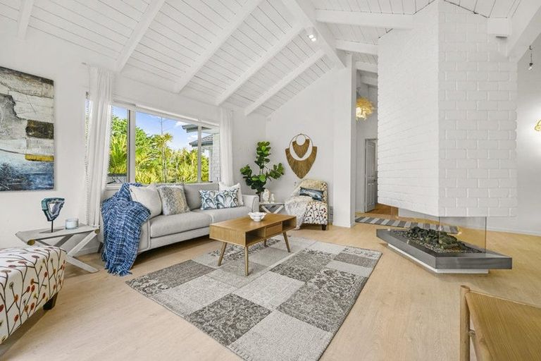 Photo of property in 56 Joblin Road, Wainui, Silverdale, 0994